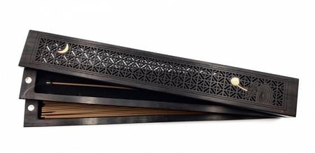 مبخرة ذكيه شكل فاخر مقاس كبير مع حامل اعواد عود مروكي فاخر عدد الاعواد 60 عود تقريبا