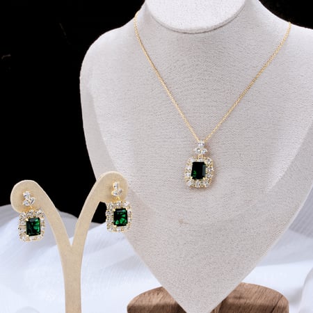 طقم اكسسوار نسائي سلسال + حلق