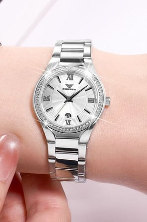 ساعة نسائية ماركة جنيفا  GV018 فضي