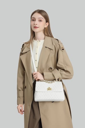 شنطة نسائية مميزة WHITE VE045