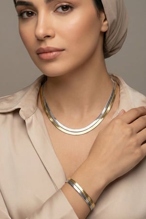 طقم إكسسوار نسائي ناعم  (سلسال+اسواره)