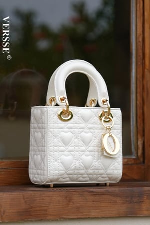 شنطة نسائية مميزة VE015 لون WHITE