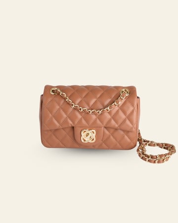 شنطة جلد نسائية اختيارك الأمثل BROWEN VE039