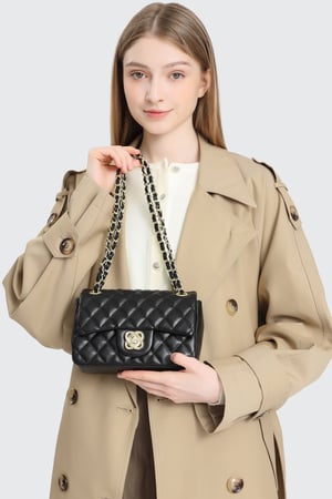 شنطة جلد نسائية اختيارك الأمثل BLACK VE039