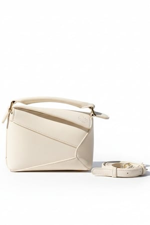 شنطة نسائية مميزة VE020 لون OFFWHITE