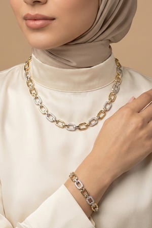 طقم إكسسوار نسائي ناعم  (سلسال+اسواره)