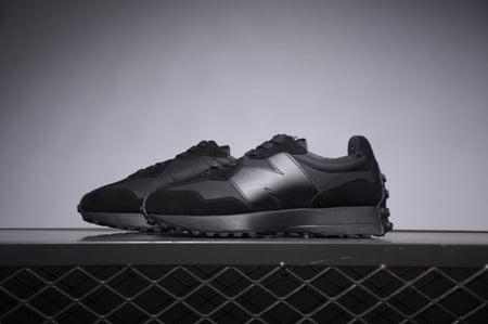 New Balance 327 'Black'