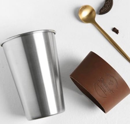 كوب ستيل بمسكه جلد