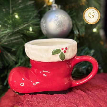 كوب سيراميك بشكل جوارب