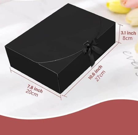 بوكس هدايا باللون الاسود