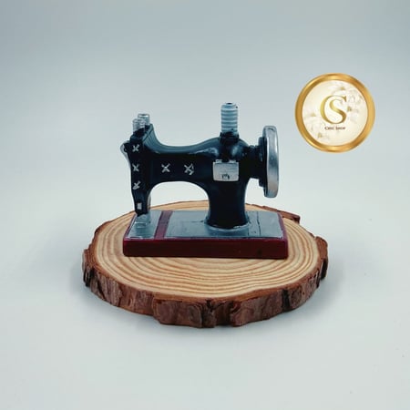 تحف مجسمات صغيرة