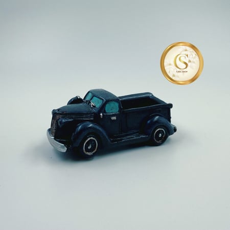 تحف مجسمات صغيرة