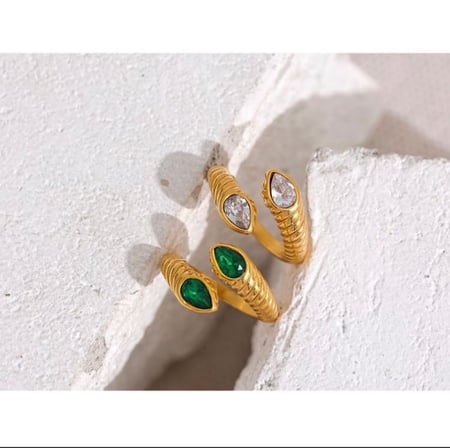 خاتم ذهبي مع زركون