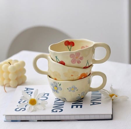 كوب فخار بطراز كوري