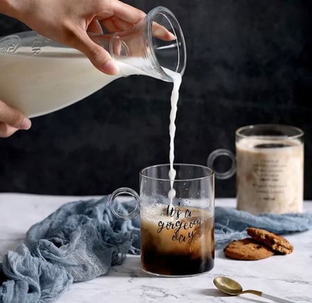 كوب زجاج بمسكه (350 مل)