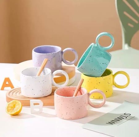 كوب سيراميك بألوان جذابه