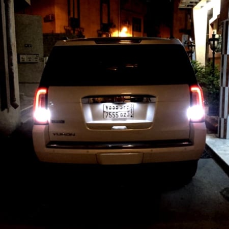 بعد تركيب لمبات الليد للريوس واللوحات على جمس يوكون GMC LED