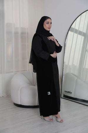 عباية شمواه مع المخمل