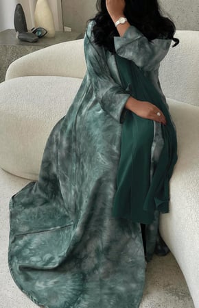 عبايه طباعة انيقة عصرية