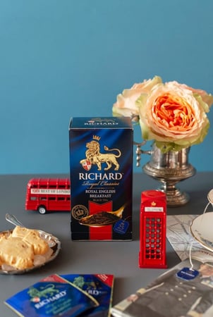 شاي ريتشارد الافطار الانجليزي الأسود 25مغلف من متجر نكهة المشروب