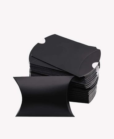 علب هدايا ( 12 قطعة )