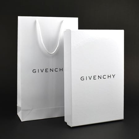 الطقم الملكي جفنشي