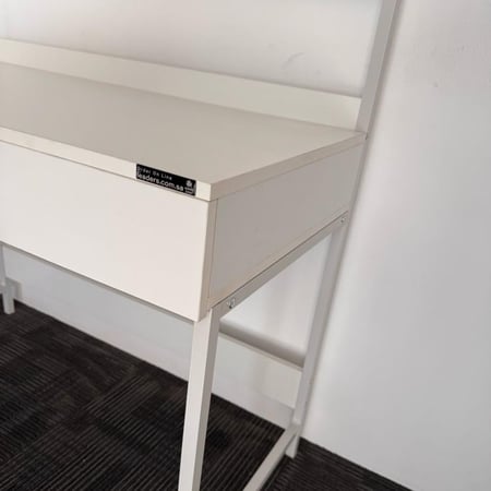 925-مكتب أبيض مع رف حديد L120*D50*H75/123