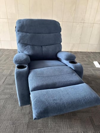 733- كرسي استرخاء ستار مفرد هزاز و دوار مخمل بوكليه أزرق