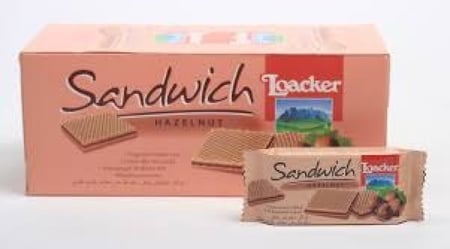 لواكر ساندويش بندق