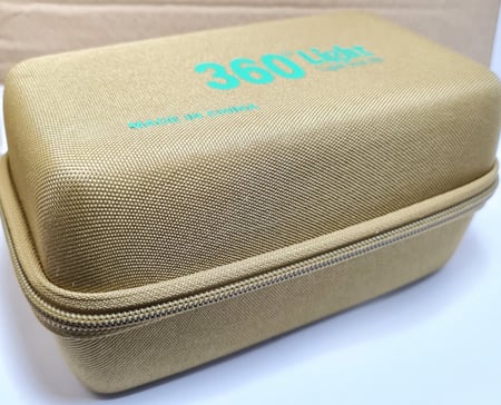 كشاف يدوي كبير 1028