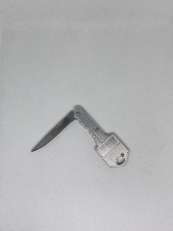 مفتاح  سكين صناعه باكستانيه