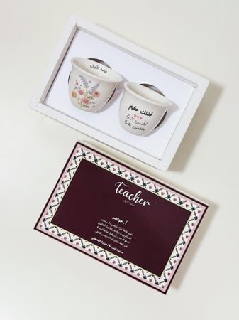 درزن فنجالين قهوة