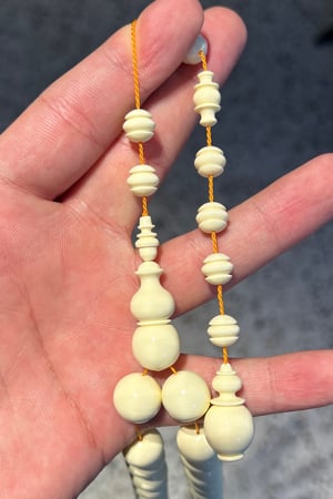 دومنه 13ملي  ثمنيات حزوز (اللون أبيض عاجي دافئ)