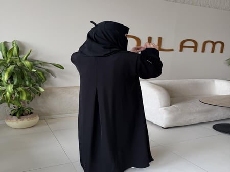 عبايه لمار طرحه ونقاب مجاناً