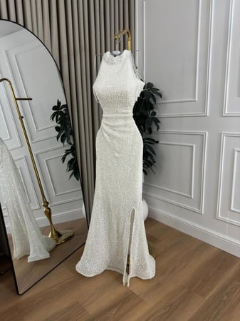 فستان سهره  ابيض ترتر شتوي