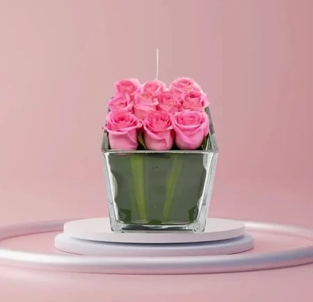 أناقة هادئة في مزهرية مع شوكلاتة باتشي او فيريرو او البستاني  انوش