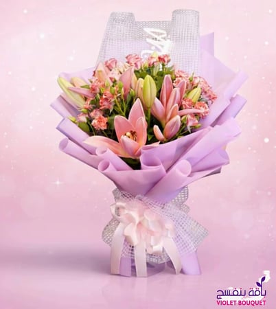 متعة مضاعفة – باقة ورد وردية وحمراء صغيرة مليئة بالفرح