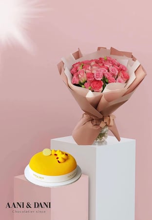 باقة بيبي ورد أصفر ووردي مع كيكة أني داني الصغيرة