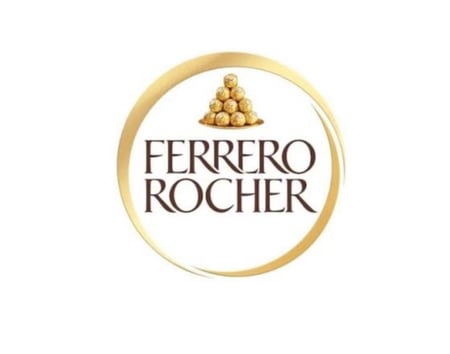 باقة الحب الوردية مع شوكلاتة  فيريرو روشية او شوكولاته انوش