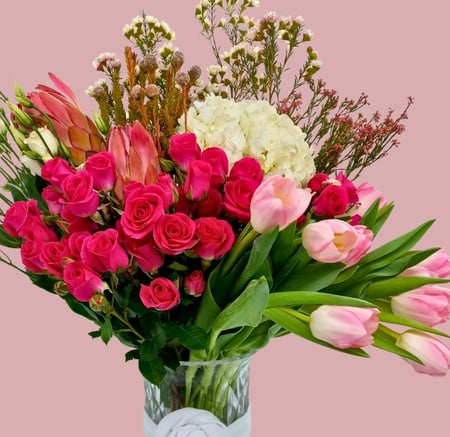 همسات الزمن والضحك/ فازه ورد