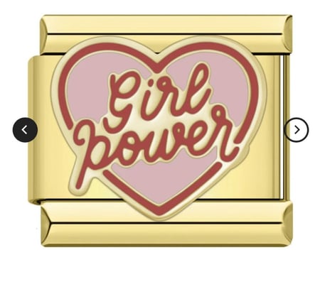 Girl power heart- تشارم ذهبي