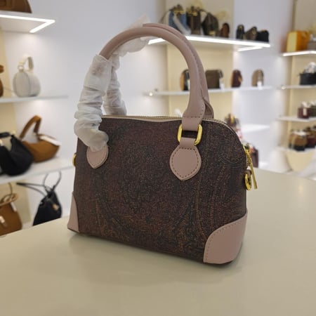 شنطة ايترو هاند باق