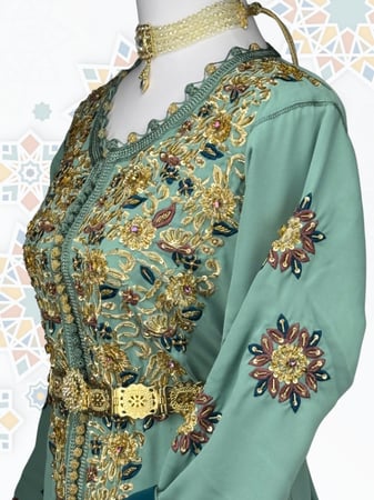 قفطان الفخامة المبطّن