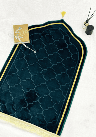 سجادة محراب لون زيتي