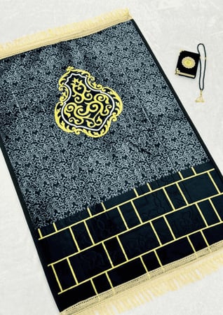 سجادة مخمل اسدال الكعبة
