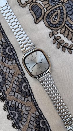 ساعة  LTP ستيل رصاصي اللون الداخلي بيج