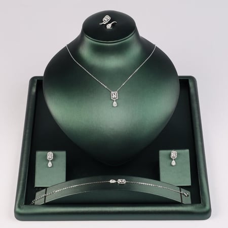 بيان طقم فضه 925 قلاده و خاتم و سوار واقراط