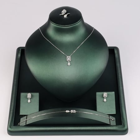 بيان طقم فضه 925 قلاده و خاتم و سوار واقراط