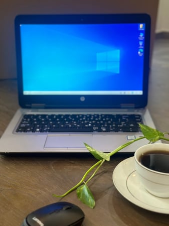 لابتوب HP بمعالج Core i5
