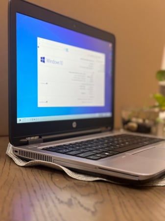 لابتوب HP بمعالج Core i5